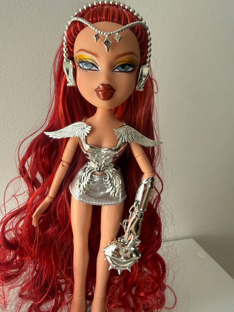 Collectible Bratz doll — photo 1