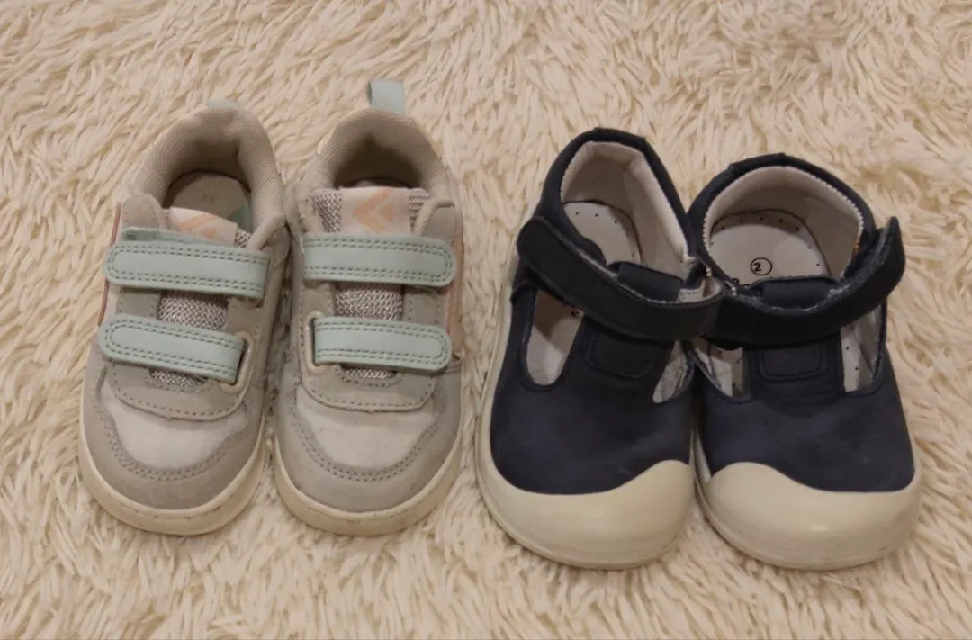 Children's sneakers, size 23 — photo 1