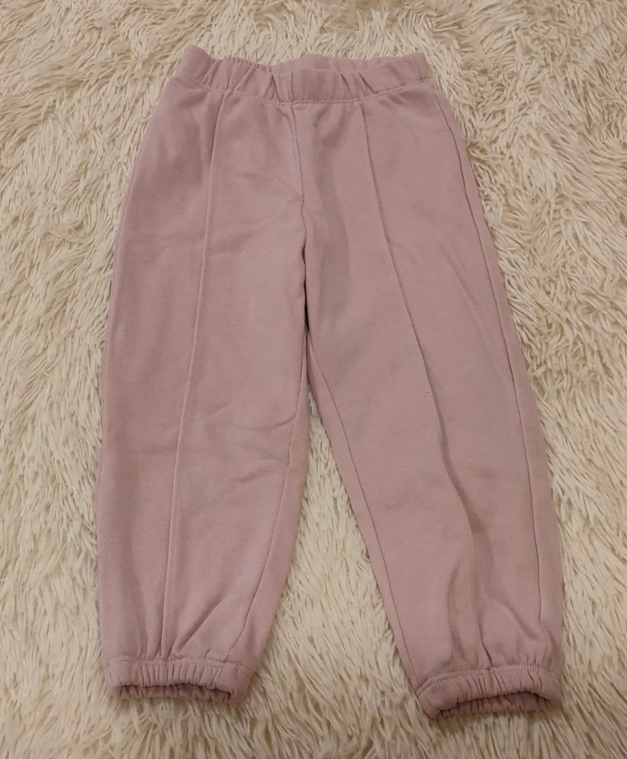Children's pink pants — photo 1