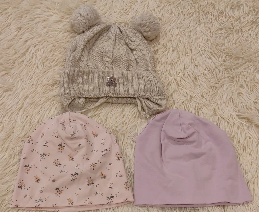 Children's hats, 2-3 years — photo 1