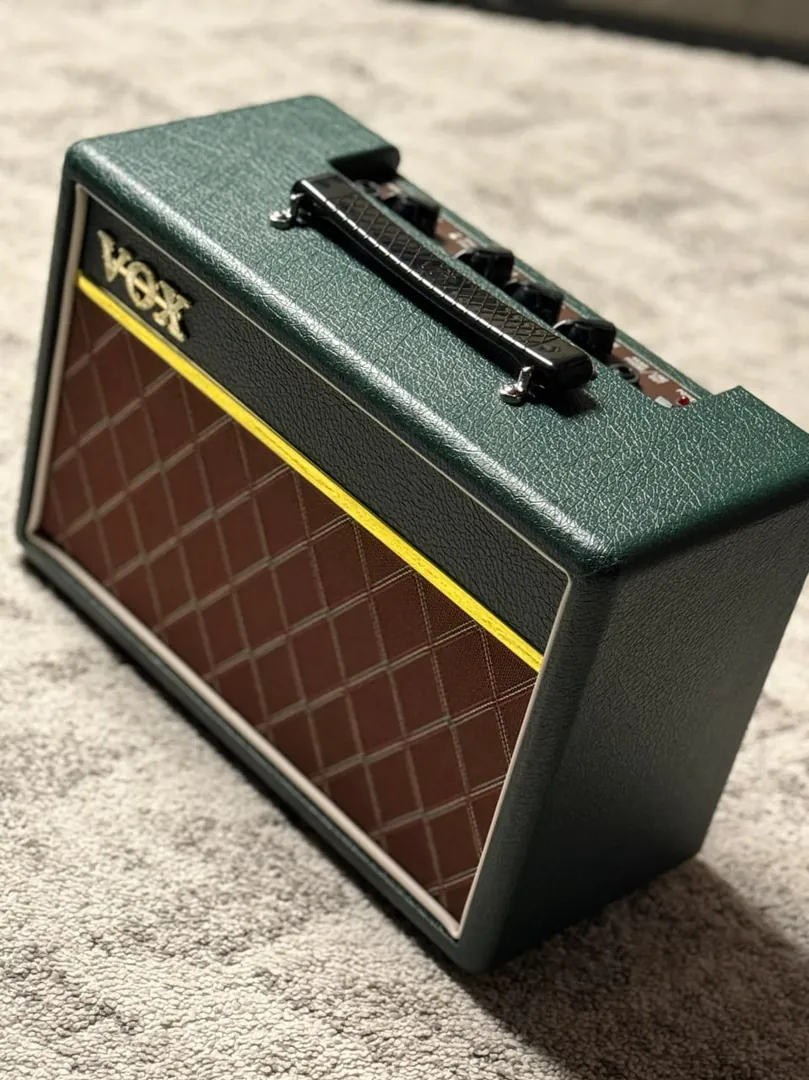 VOX PATHFINDER 10 Combo Amplifier — photo 1