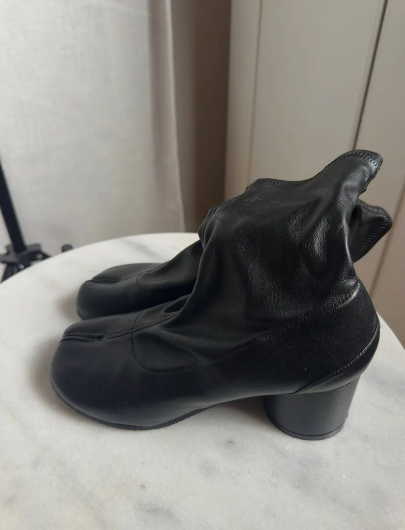 Maison Margiela Tabi Sock Ankle Boot — photo 1