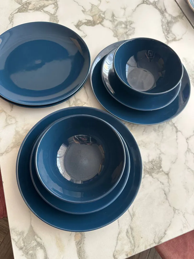 Ikea plate set — photo 1
