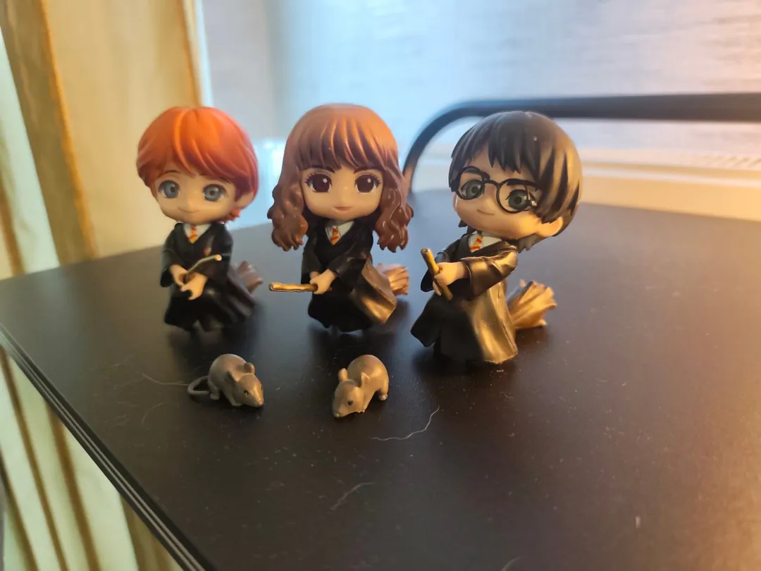 Harry Potter figures, Ron and Hermione — photo 1
