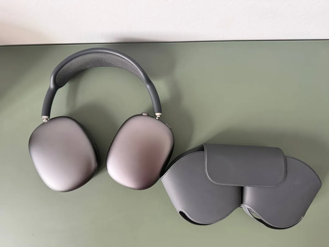 Наушники AirPods 1 — фото 1