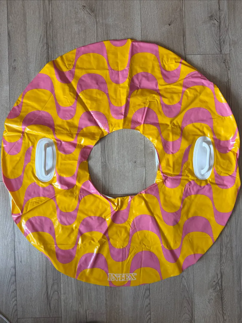 Inflatable ring for adults — photo 1