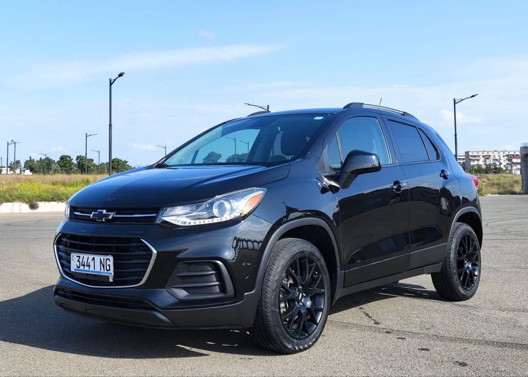 Chevrolet Trax LT AWD 2022 — фото 1