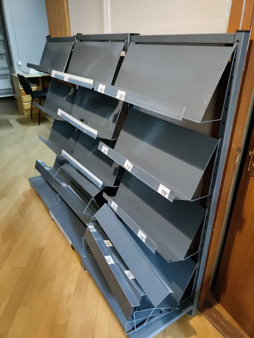 Metal shelves for books and magazines — photo 2
