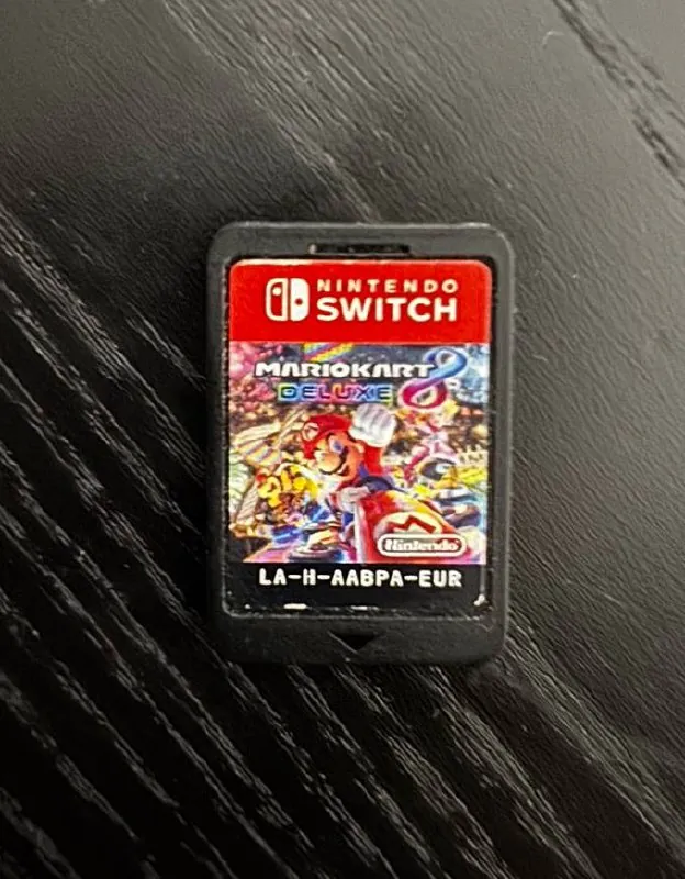 Nintendo Switch Mario Kart 8 Deluxe — фото 1