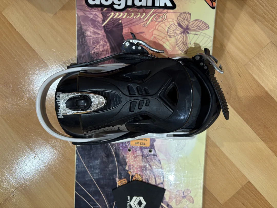 Snowboard with bindings 150 cm — photo 3