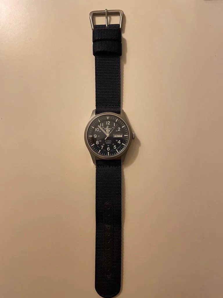 Seiko 5 Blue Automatic SNZG11J1 Watch — photo 1