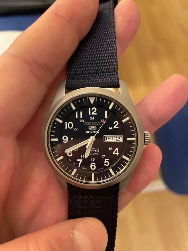 Seiko 5 Blue Automatic SNZG11J1 Watch — photo 4