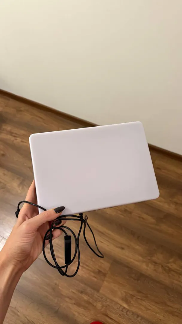 LED light with tripod 1,2 m — photo 2