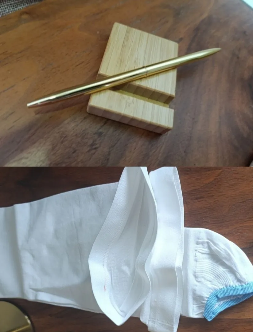 Bamboo stand for phone and tablet — photo 1