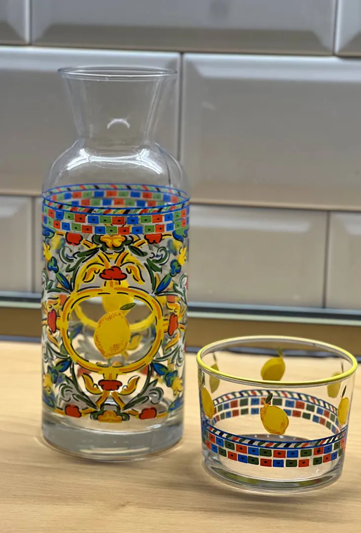 Water carafe with glass — photo 1