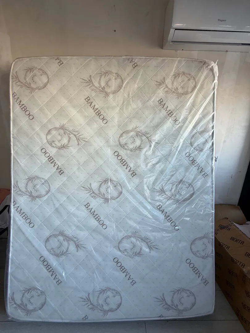 Mattress 160 см — photo 1