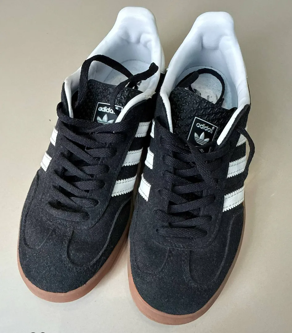 Adidas Sneakers — photo 1
