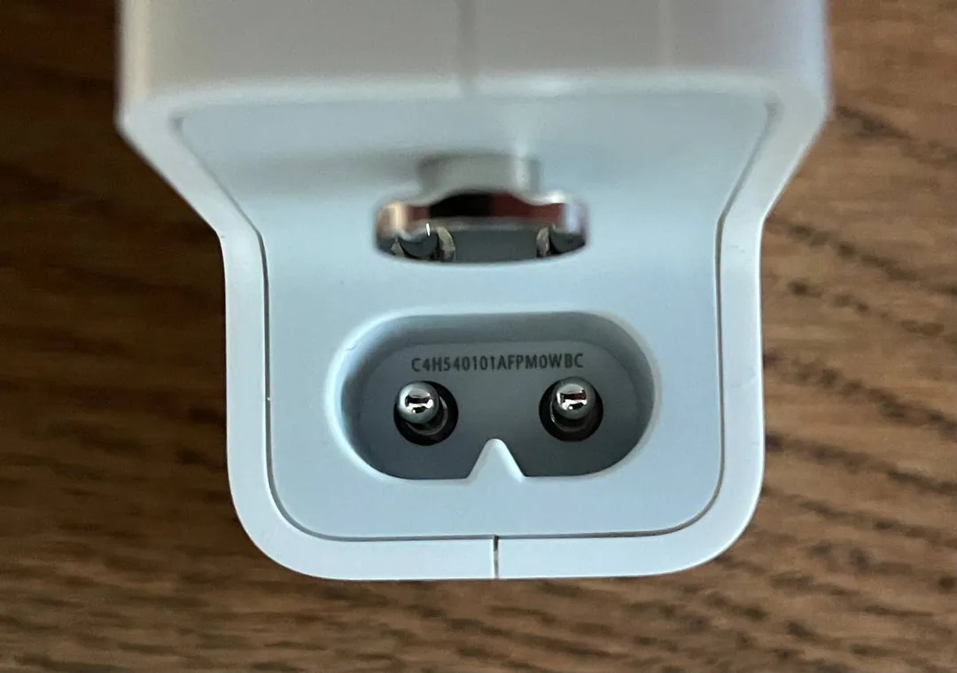 Зарядный блок Apple USB-C 96W — фото 5