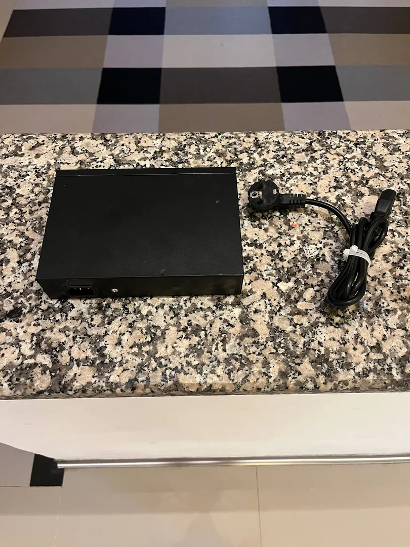 Procon sw8poe 10-port PoE switch — photo 3