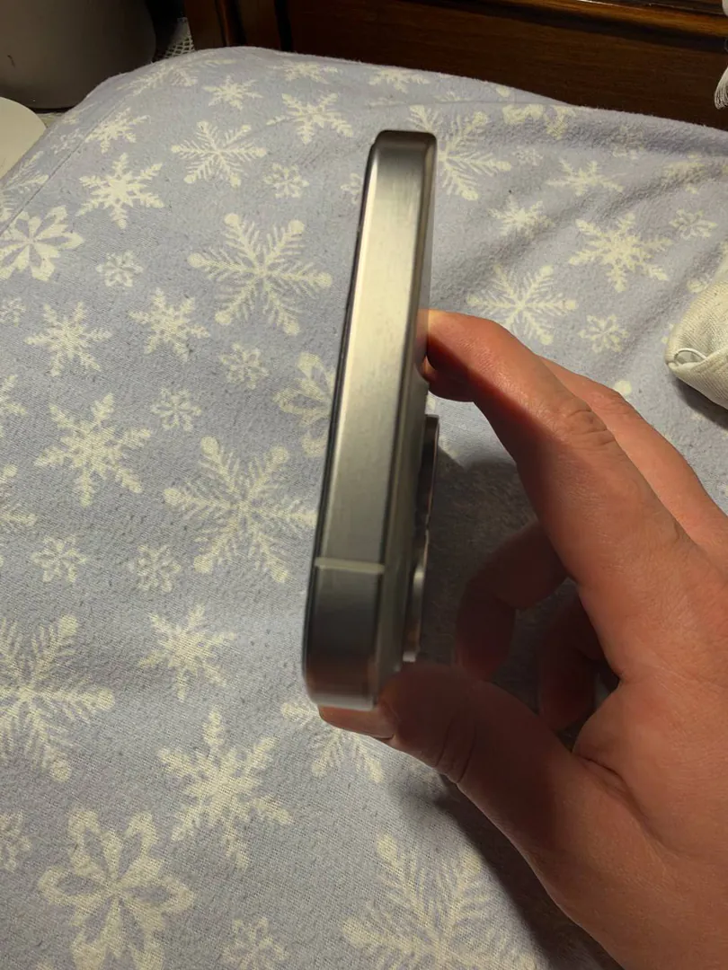 iPhone 15 Pro Max 256GB — фото 1
