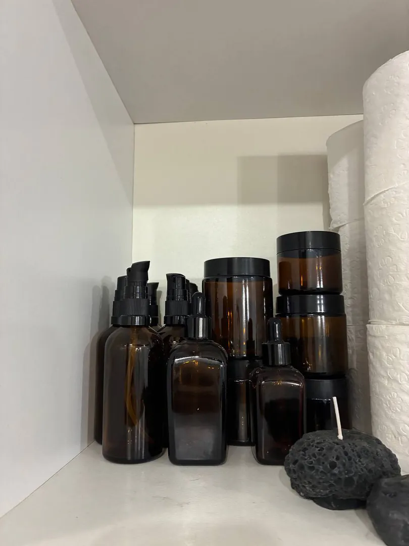 Glass cosmetic dispensers — photo 1