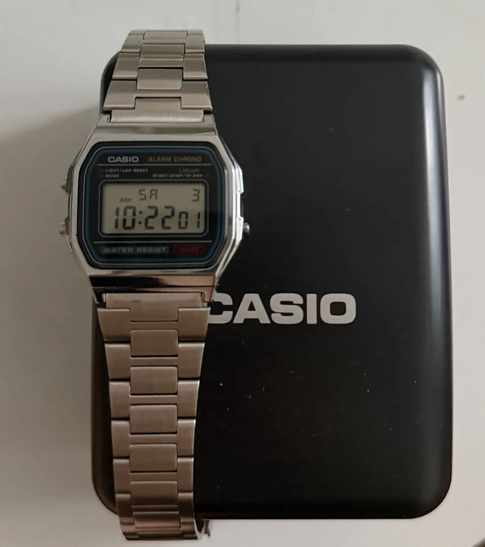 Casio საათი — ფოტო 1