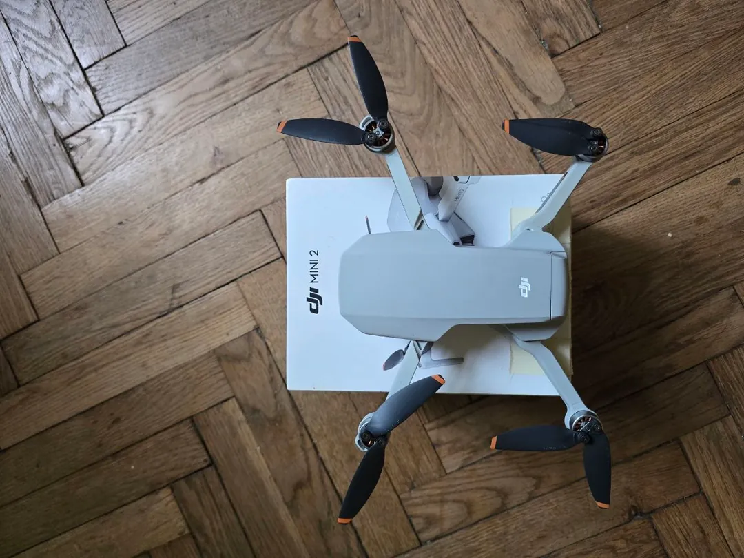 DJI Mini 2 კვადროკოპტერი — ფოტო 1