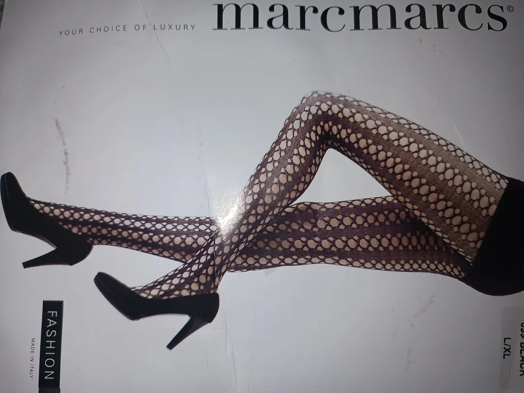 Children's tights with holes — photo 1