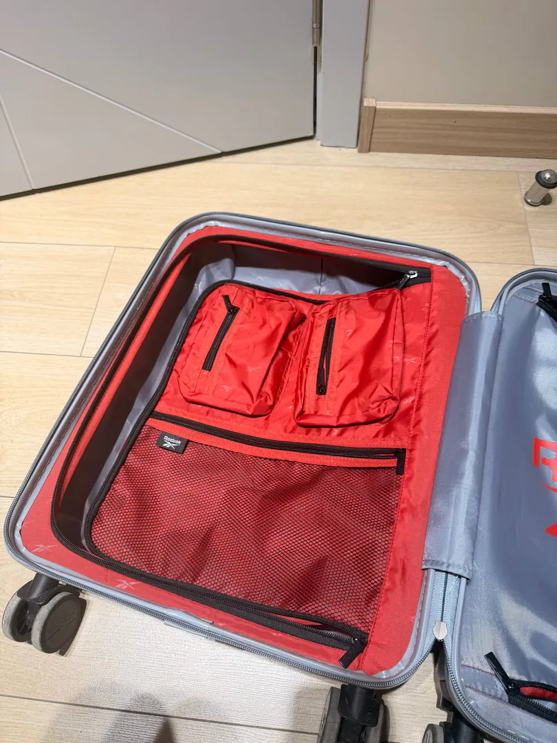 Reebok carry-on suitcase — photo 2