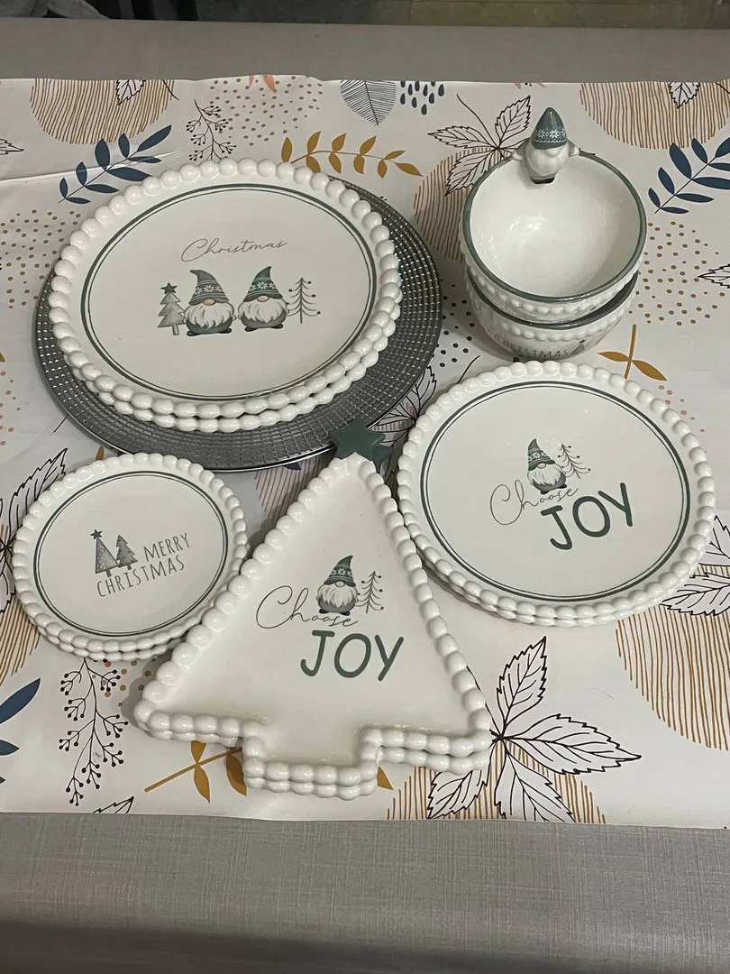 New Year plates — photo 1