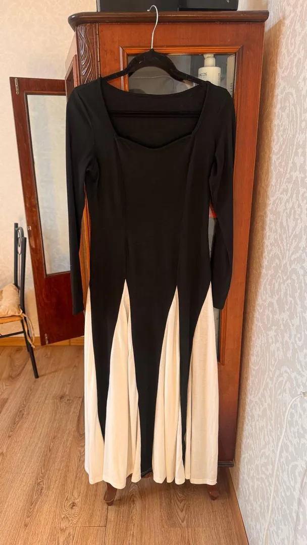 Black and white dress M — photo 1