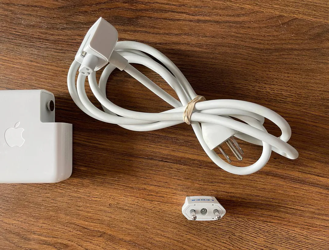 Apple extension cable 2 meters — photo 1