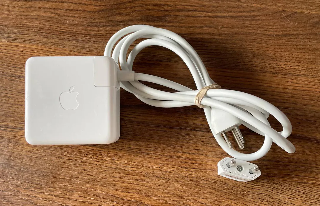 Apple extension cable 2 meters — photo 2