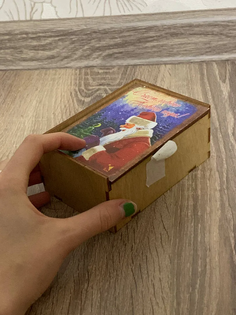 Wooden flags with illustrations — photo 2