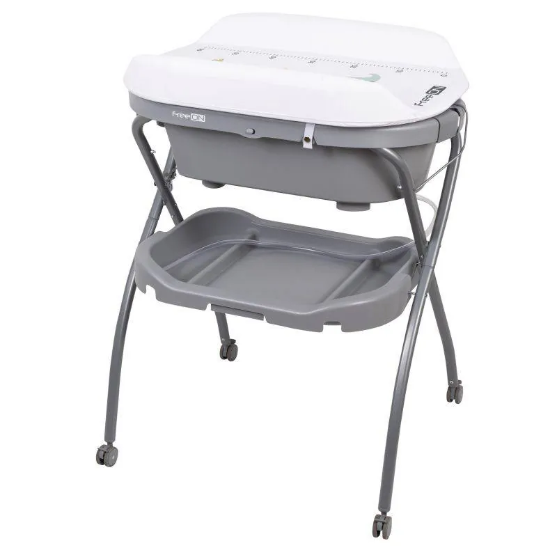 Changing table and baby bath 2-in-1 Chicco — photo 1