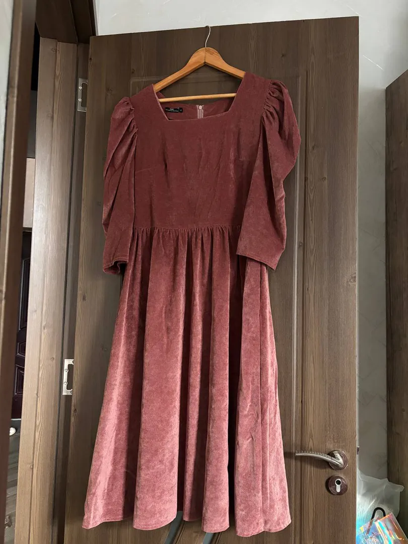 Pink dress size 48 — photo 1