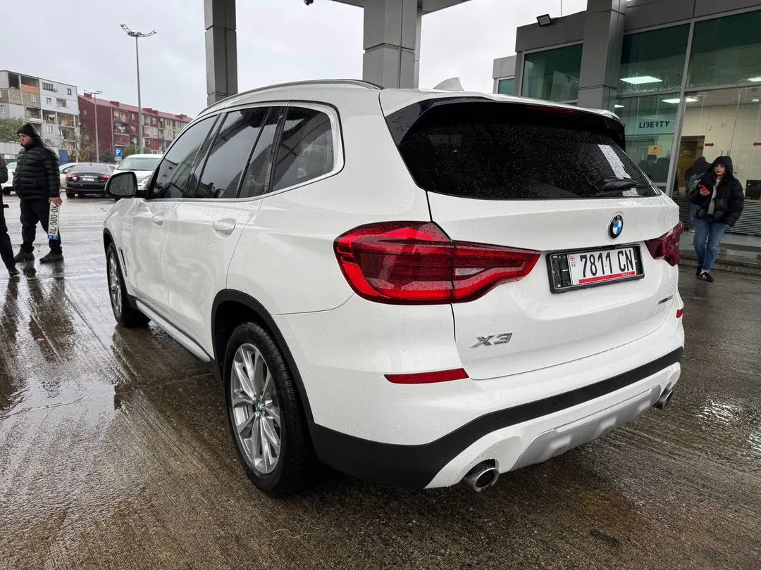 BMW X3 2.0 — фото 5
