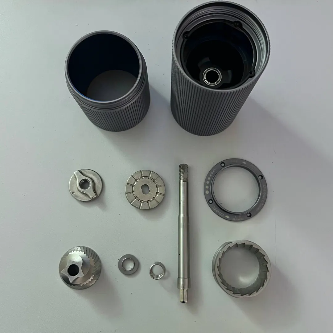 Manual coffee grinder Timemore Chestnut C2 — photo 3