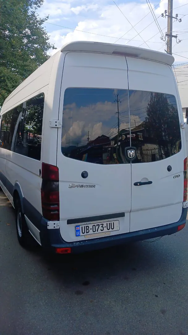 Mercedes-Benz Sprinter 3.0 დიზელი 2007 — ფოტო 1