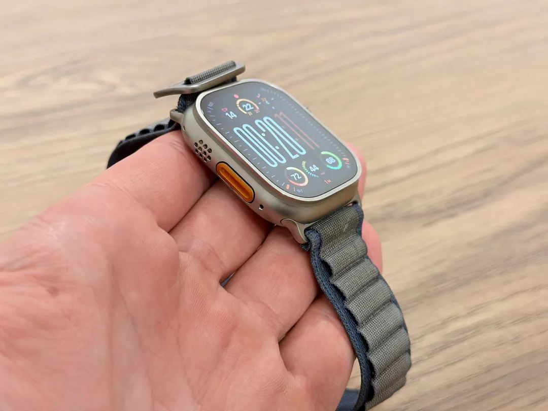 Apple Watch Ultra 2 — photo 3