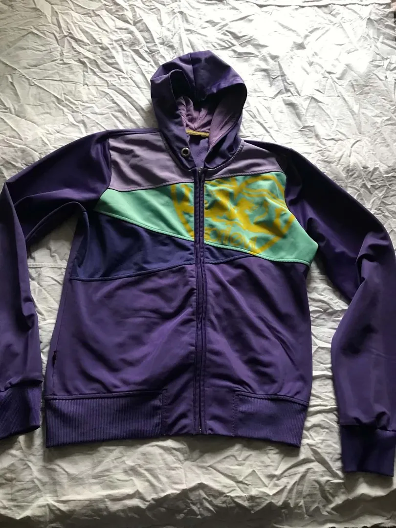 Purple zip-up hoodie — photo 1