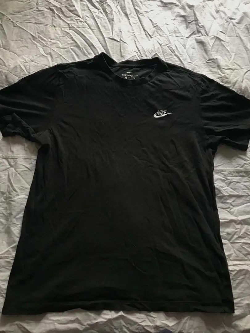 Nike T-shirt — photo 1