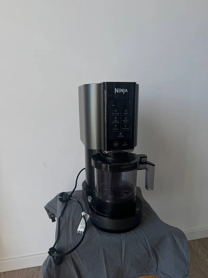 Мороженица Ninja CREAMi NC302EU — фото 1