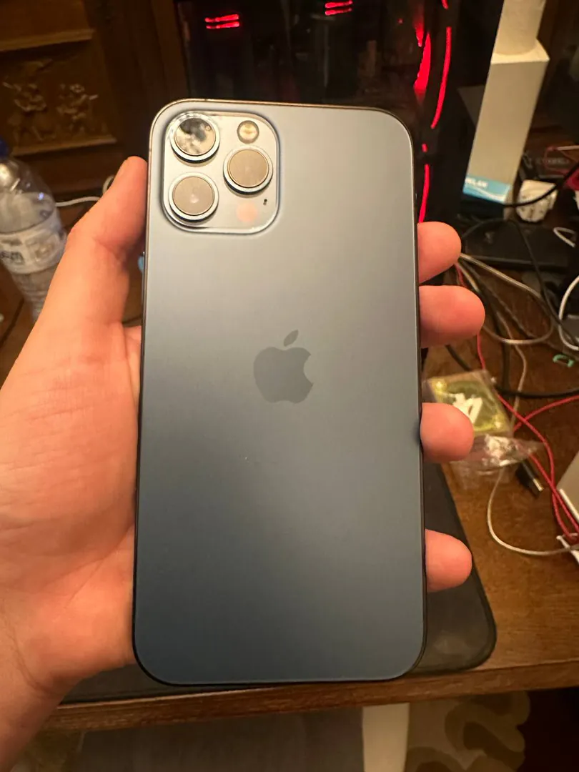 iPhone 12 Pro Max — фото 2