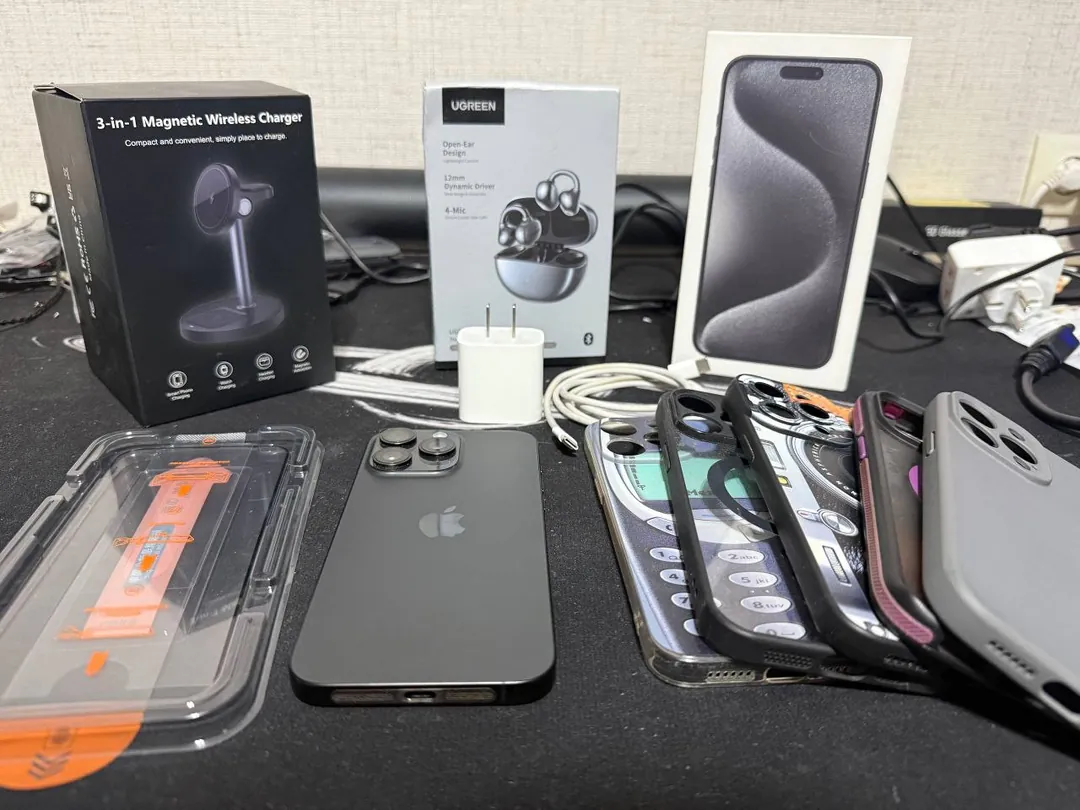 Apple iPhone 15 Pro Max 256 Гб Black Titanium — фото 4