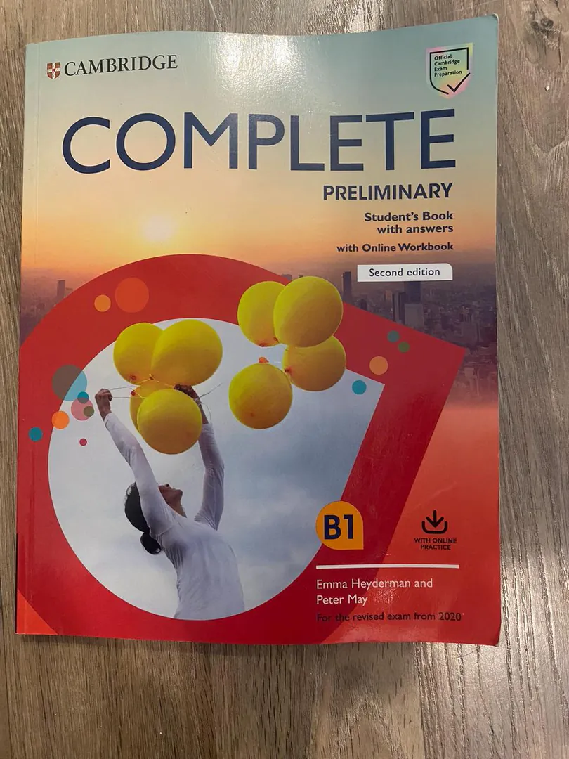 English textbook Complete Preliminary — photo 1