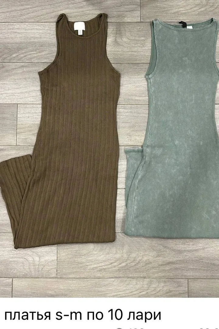 Dresses S-M — photo 1