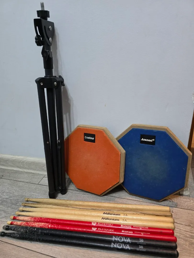 Drum practice kit — photo 1