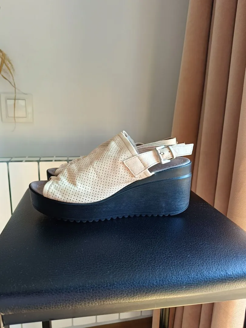 Leather wedge sandals — photo 3