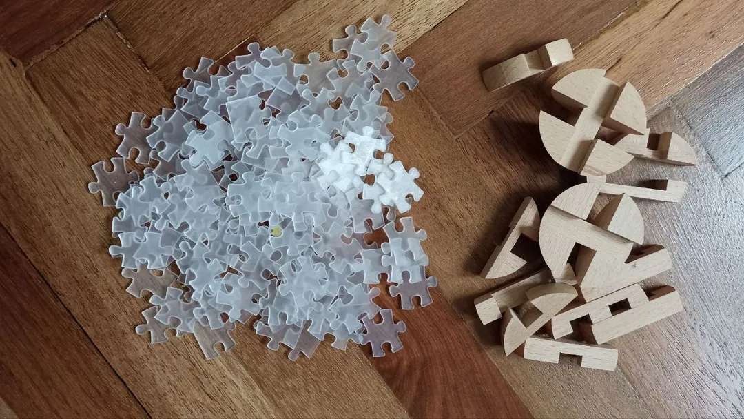 Transparent puzzle and ball puzzle — photo 1
